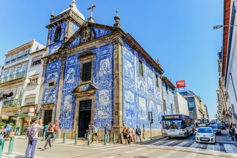 Porto Card with Transportation (1, 2, 3 or 4 Days) - The Porto Card Offers Unlimited Transit Across the City and Beyond