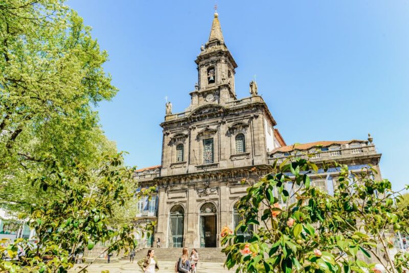 Porto Card with Transportation (1, 2, 3 or 4 Days) - Flexibility with 1-4 Day Validity and Pick-up Locations