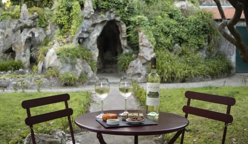 Porto: Casa São Roque and Trindade Experience Ticket - Visiting Casa São Roque: Architectural and Artistic Highlights