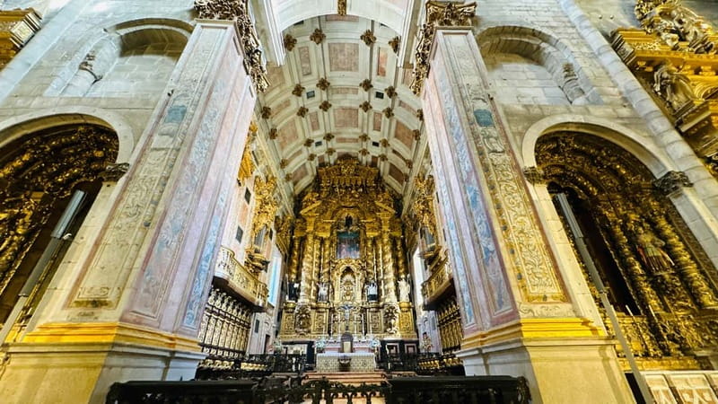 Porto Cathedral Guided Tour with Entrance Tickets - Limitations and Considerations
