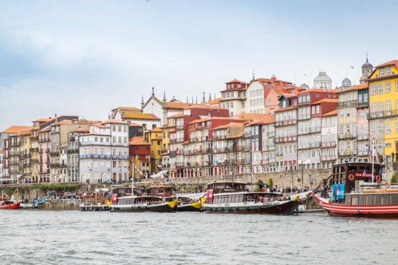 Porto: City Train Tour, River Cruise & Wine Cellar - Scenic Douro River Cruise