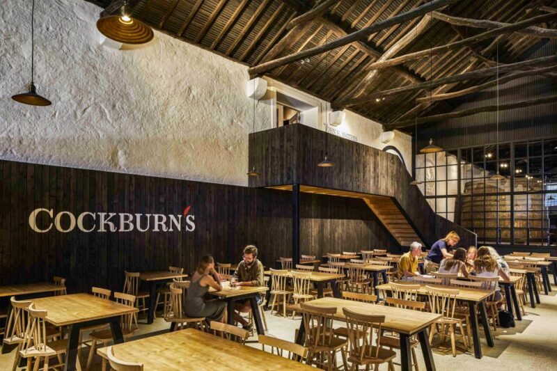 Porto: Cockburns Port Lodge Tour and Tasting - Discover the Historic Cockburns Cellars in Vila Nova de Gaia