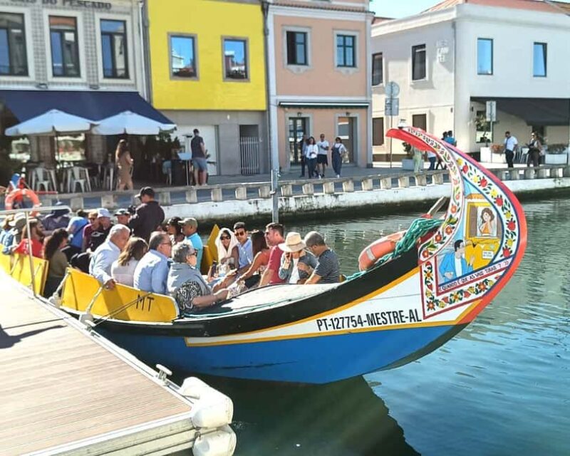 Porto: Coimbra, Aveiro, and Costa Nova Day Trip with Boat - Starting in Porto: Meeting at Trindade Metro Station