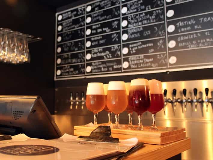 Porto: Craft Beer Tasting Tour with Local Snacks - The Itinerary: From Praça dos Poveiros to Beer Tastings