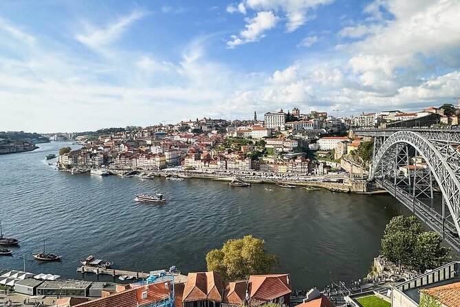 Porto Customizable Three Hour Private Tour - From São Bento to the Ribeira District