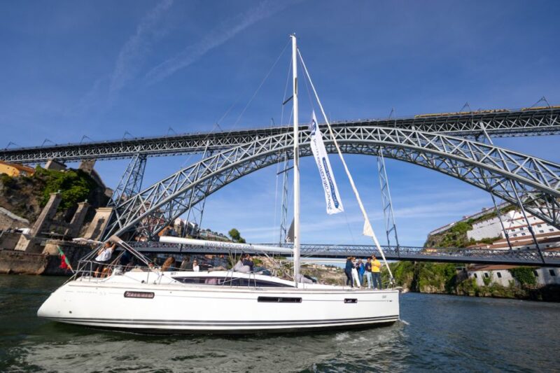 Porto: Daytime or Sunset Douro River Sightseeing Cruise - The Atmosphere and Group Size