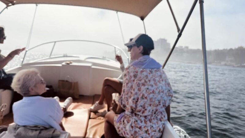 Porto: Douro River Boat Cruise with Port Wine Tasting - Meeting Point and Group Size for a Personal Experience