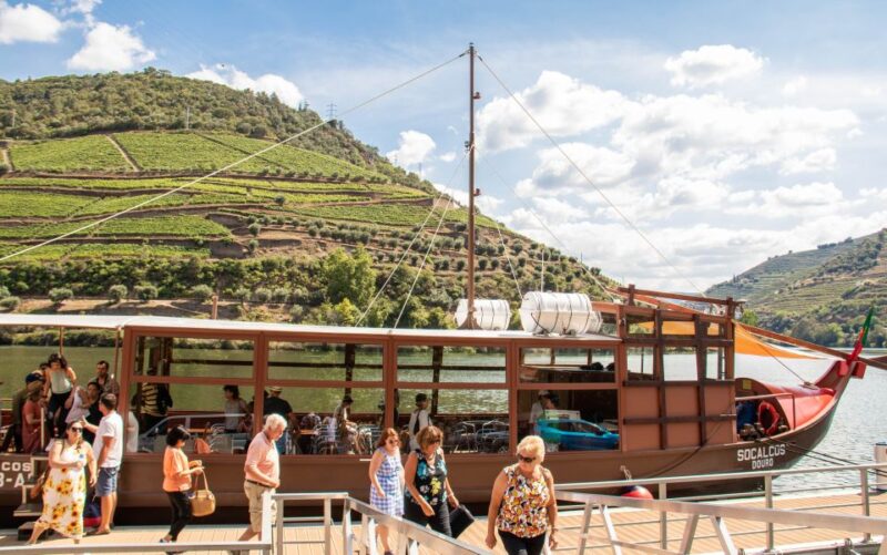 Porto: Douro Valley History & Wine Tour with Cruise & Lunch - Explore the Douro Valley: An All-Inclusive Day from Porto