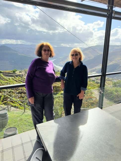 Porto: Douro Valley Tour with 3 Wineries and Lunch - Explore Douro Valley with 3 Wineries and a Tasty Lunch in Porto