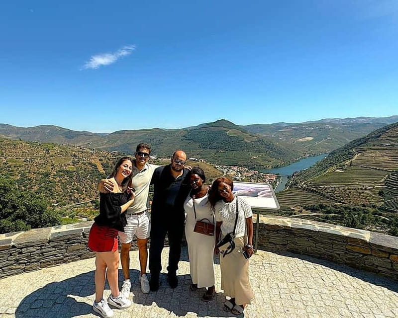 Porto: Douro Valley Tour with 3 Wineries and Lunch - Scenic Stops and Photo Opportunities Throughout the Day