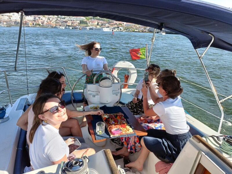 Porto: Exclusive Party aboard a charming sailboat with drink - Practical Details and Accessibility