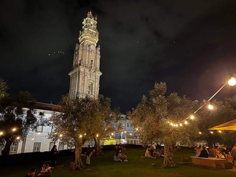 Porto: Fado Show with Dinner in a Traditional Fado House - Meet the Fado Singers and Learn Their Stories