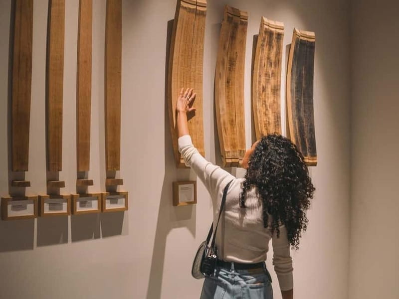 Porto: Fonseca Wine Cellar & WOW The Wine Experience - Meeting Point and Ticket Collection Process