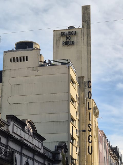 Porto: Food and Wine Walking Tour with José - Finishing at Rua das Flores with Port Wine Pairings
