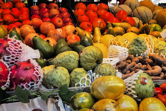 Porto Food Tour: 10 tastings at 5 restaurants & eateries - Piri-Piri Chicken at Universidade do Porto