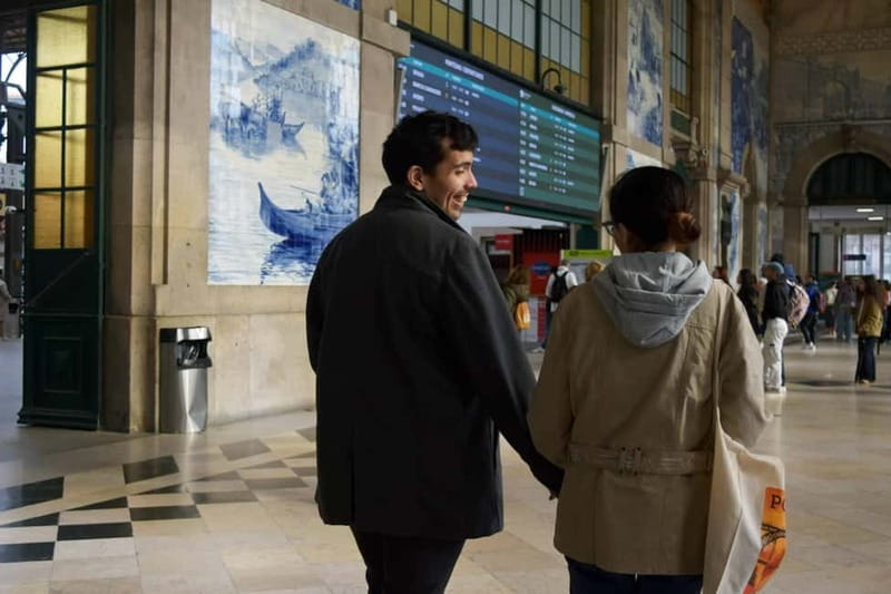 Porto: Food Tour with Tastings and Souvenirs - Key Points