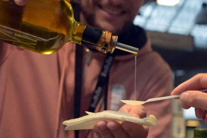 Porto: Food Tour with Tastings and Souvenirs - Discover Porto’s Food Scene with a Passionate Guide