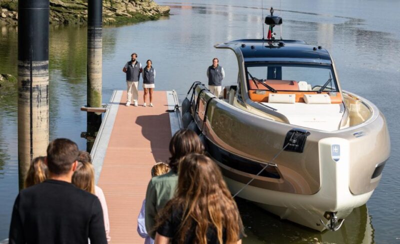 Porto: FULLDAY Private Luxury Yacht in the Douro - Key Points