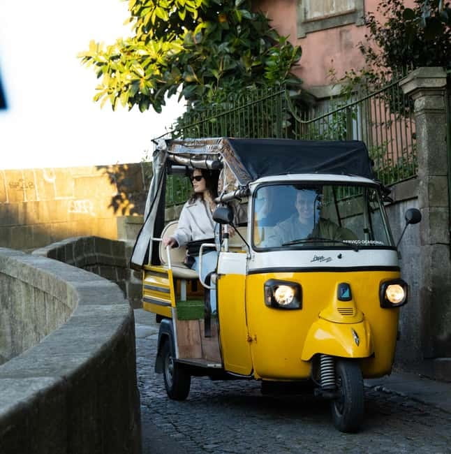 Porto: Fun Private Tuk Tuk Tour - Balancing Speed and Sightseeing