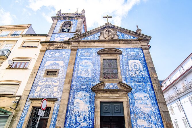 Porto (Gaia) Scavenger Hunt and Sights Self-Guided Tour - Learning and Fun with Puzzle-Solving in Porto