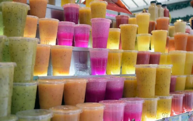 Porto: guided gastronomic tour of the Bolhão Market with tastings - Key Points