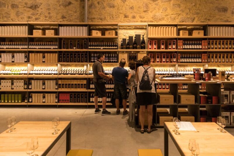 Porto: Guided Tour and Tasting of 3 Port Wines at Poças - Sampling Three Distinct Port Wines