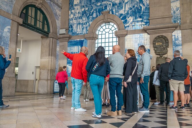 Porto Half-Day Guided Historical Tour with Port Cellar Visit and Tasting - Santa Catarina Street and Elite Café