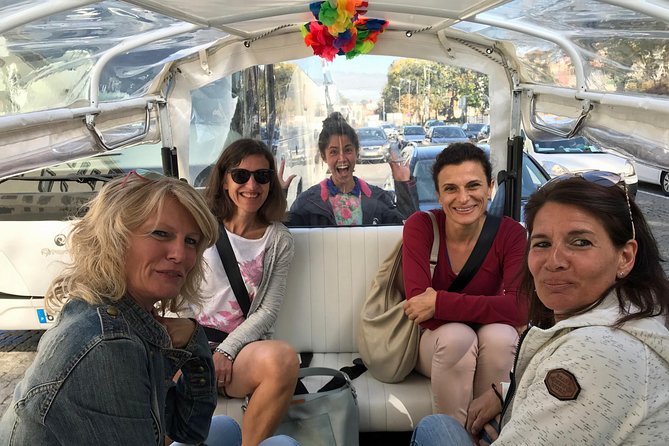 Porto Half-Day Private Tour with Tuk Tuk and Lunch - Guided Insights and Friendly Hosts