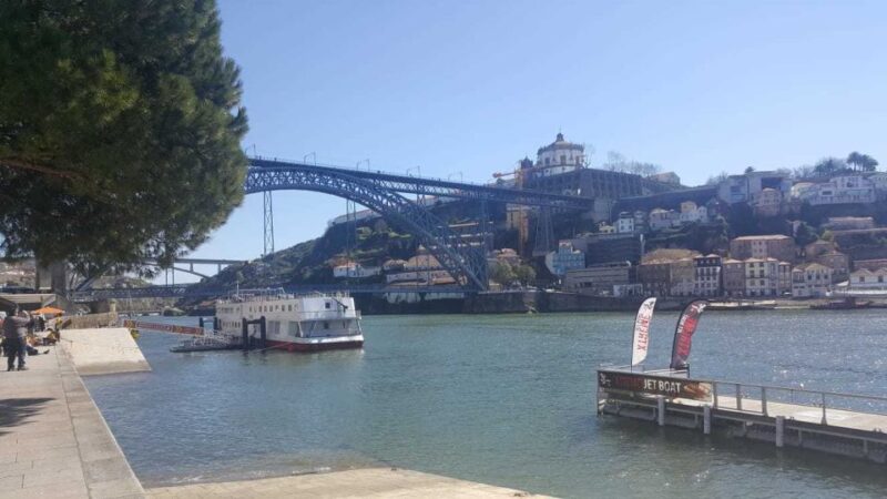 Porto: Half-Day Small Group City Tour with port wine tasting - Porto’s Historic Train Station and the Cathedral