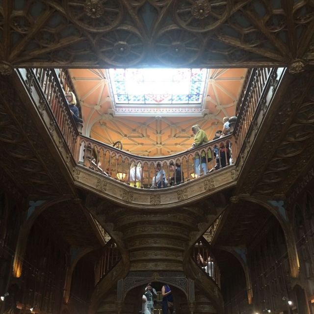 Porto: Half-Day Small Group City Tour with port wine tasting - The Port Wine Tasting Experience