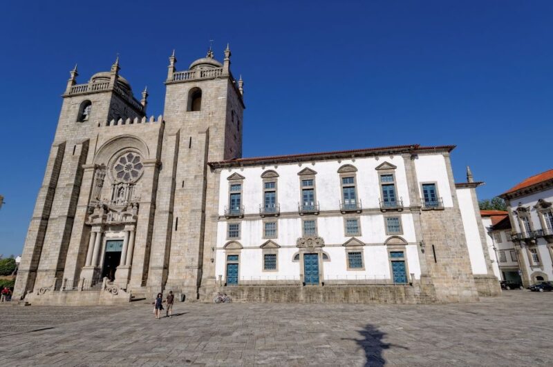 Porto Half Day Walking Tour: River Cruise & Wine Tasting - Comparison with Similar Porto Tours