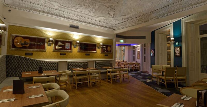 Porto: Hard Rock Cafe Skip-the-Line with Set Menu - Discover the Unique Experience at Portos Hard Rock Cafe with Skip-the-Line Access