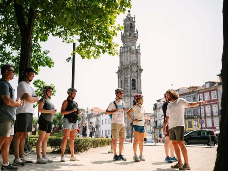 Porto: Highlights in 3 Hours E-Bike Tour - Visiting Vila Nova de Gaia and Cais de Gaia