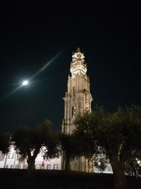 Porto Highlights with Traditional Lunch - Discovering Porto’s Pedestrian Streets and Local Life