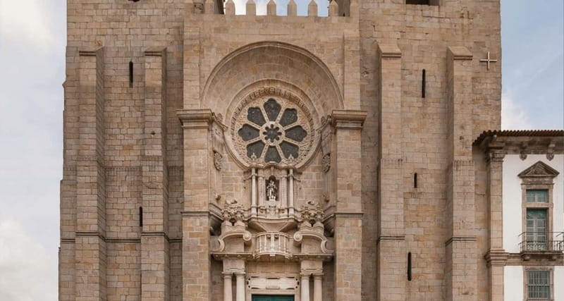 Porto Jewish Heritage Walking Tour Small group - Reviewing the Experience: What Sets This Tour Apart