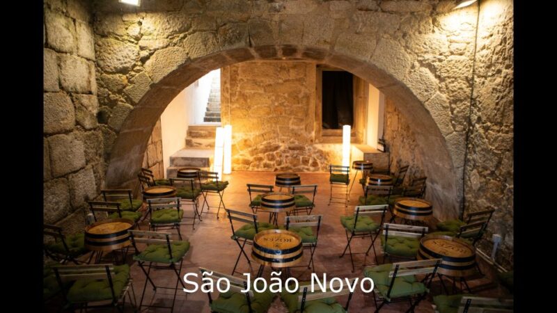 Porto: Live Fado Show with Glass of Port Wine - The Inclusion of Port Wine: A Perfect Match