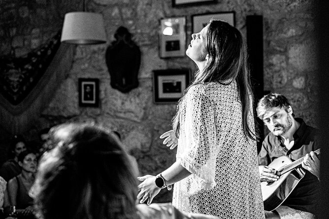 Porto: Live Portuguese Fado Experience with Port Wine - Port Wine Tasting and Cultural Elements