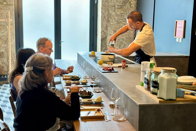 Porto Local Market Visit & Cooking Class / Showcooking - The Showcooking Experience: Learning from Local Chefs