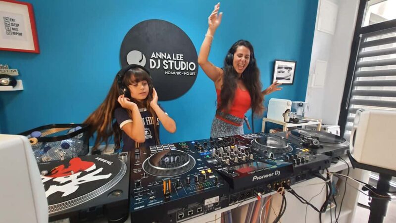 Porto: MasterClass of DJing - Porto: MasterClass of DJing – A Practical Introduction to Music Mixing