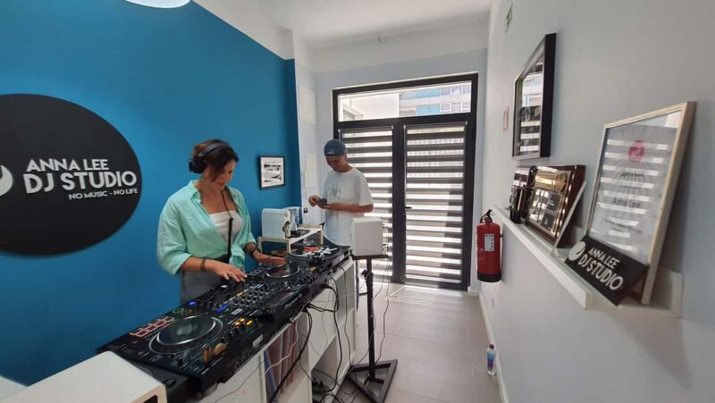 Porto: MasterClass of DJing - Languages and Instructor Support