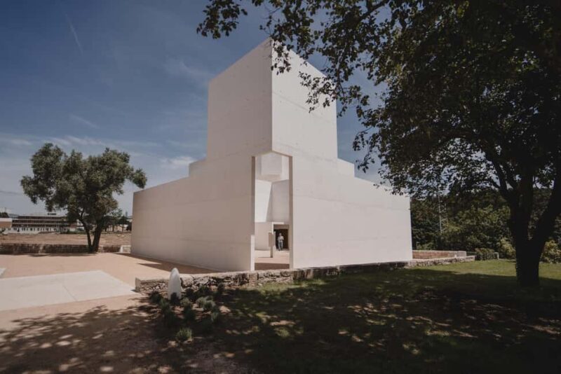 Porto: Monastery of Leça do Balio & Open Sculpture Ticket - Discover the Monastery of Leça do Balio and Its Cultural Treasures