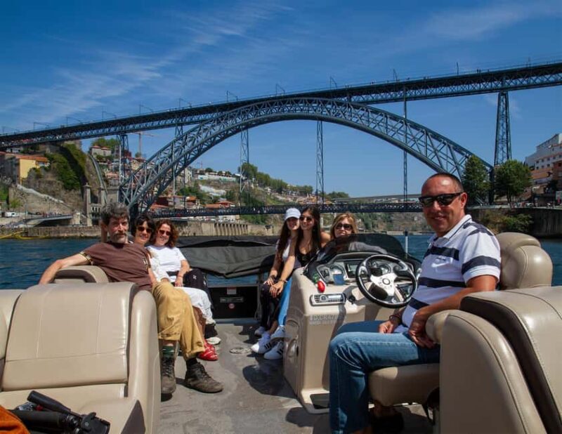 Porto: Old Town and Gaia Boat Tour - The Unique Charm of the Porto River Cruise Experience