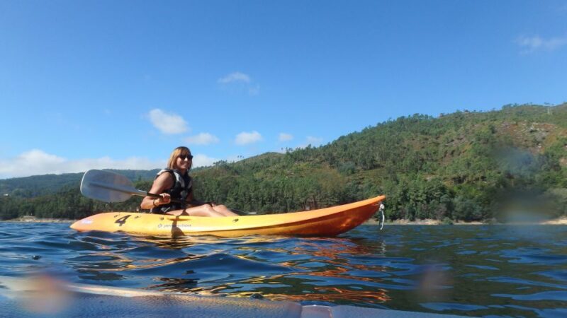 Porto: Peneda-Gerês National Park Tour with Kayaking & Lunch - Kayaking on the Caniçada Reservoir with Mountain Views