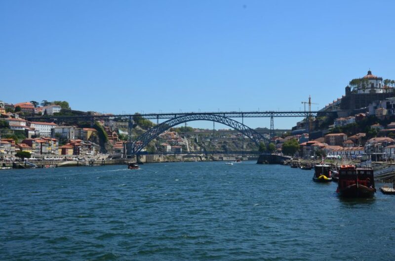 Porto: Porto Bike or E-Bike Atlantic Route - Furadouro Beach: A Guided Tour and Photo Opportunity