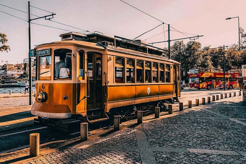 Porto Portrait Tour: Light, Texture & Urban Emotion - Exploring Hidden Alleys and Scenic Viewpoints in Porto