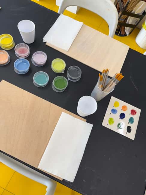 Porto: Portuguese Azulejo Tile Painting Workshop with Wine - Key Points