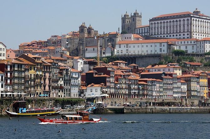 Porto Premium Tour: History, Culture & Sailing Experience - Discovering Local Flavors at Mercado do Bolhão