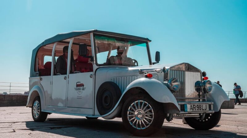 Porto: Premium Wine Eco Car Tour River - Tasting Port Wine at a Premium Cellar