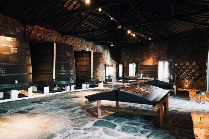 Porto: premium wine tour at Fonseca cellars - Premium Wine Tasting in a Private Room