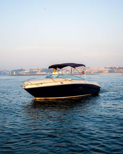 PORTO: Private Cruise on Douro - up to 6 people-2/3 hour - Tasting Porto’s Finest Wines on the River